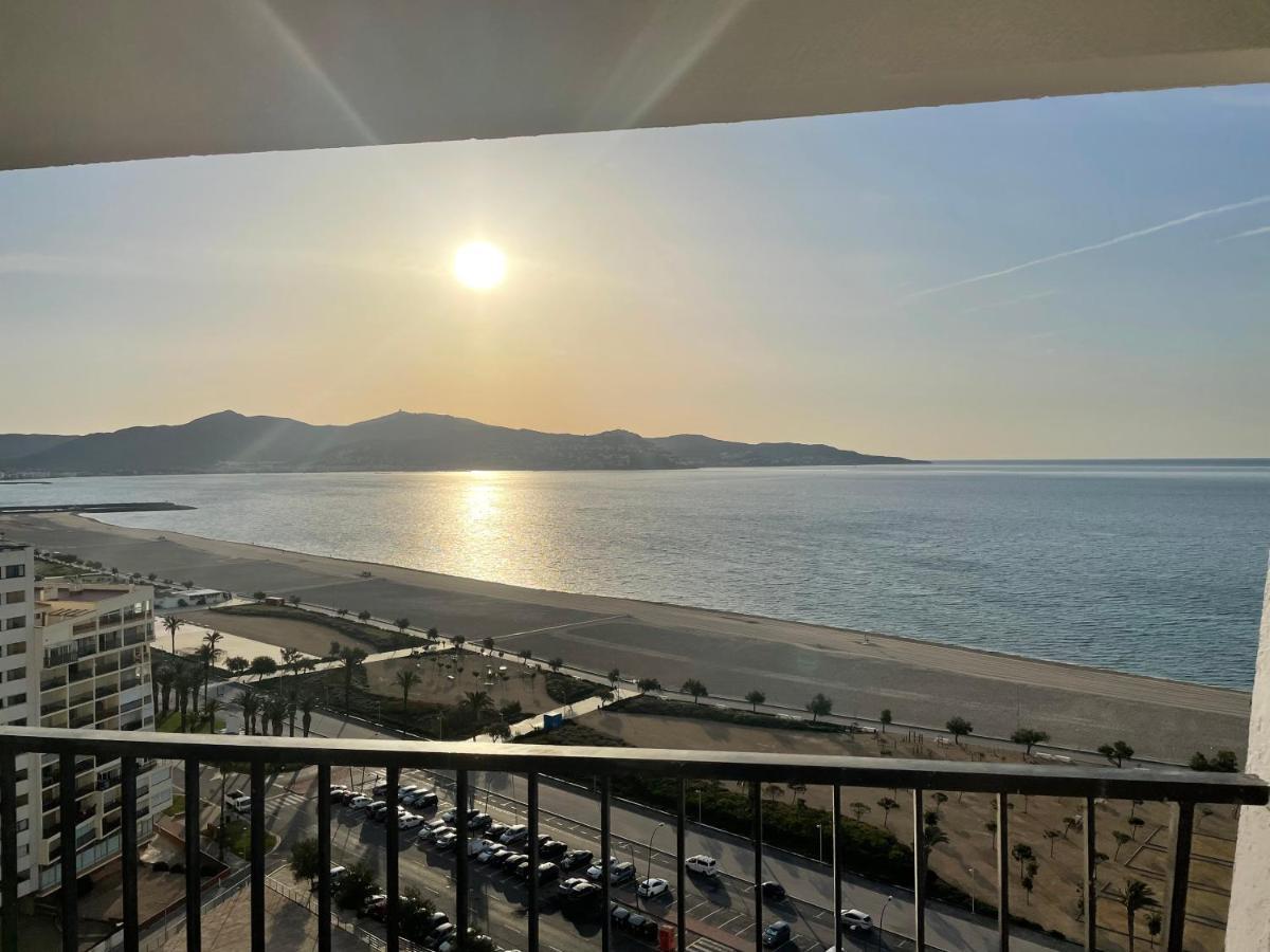 Apartamento Vistas Al Mar Aire Acondicionado Wifi Empuriabrava Exterior photo